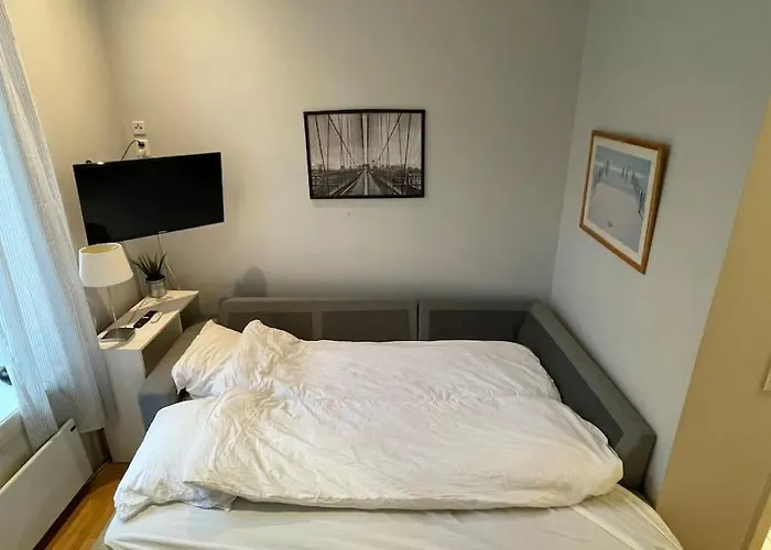 Super Central, 2 Min From Central Station, 1-4Pers